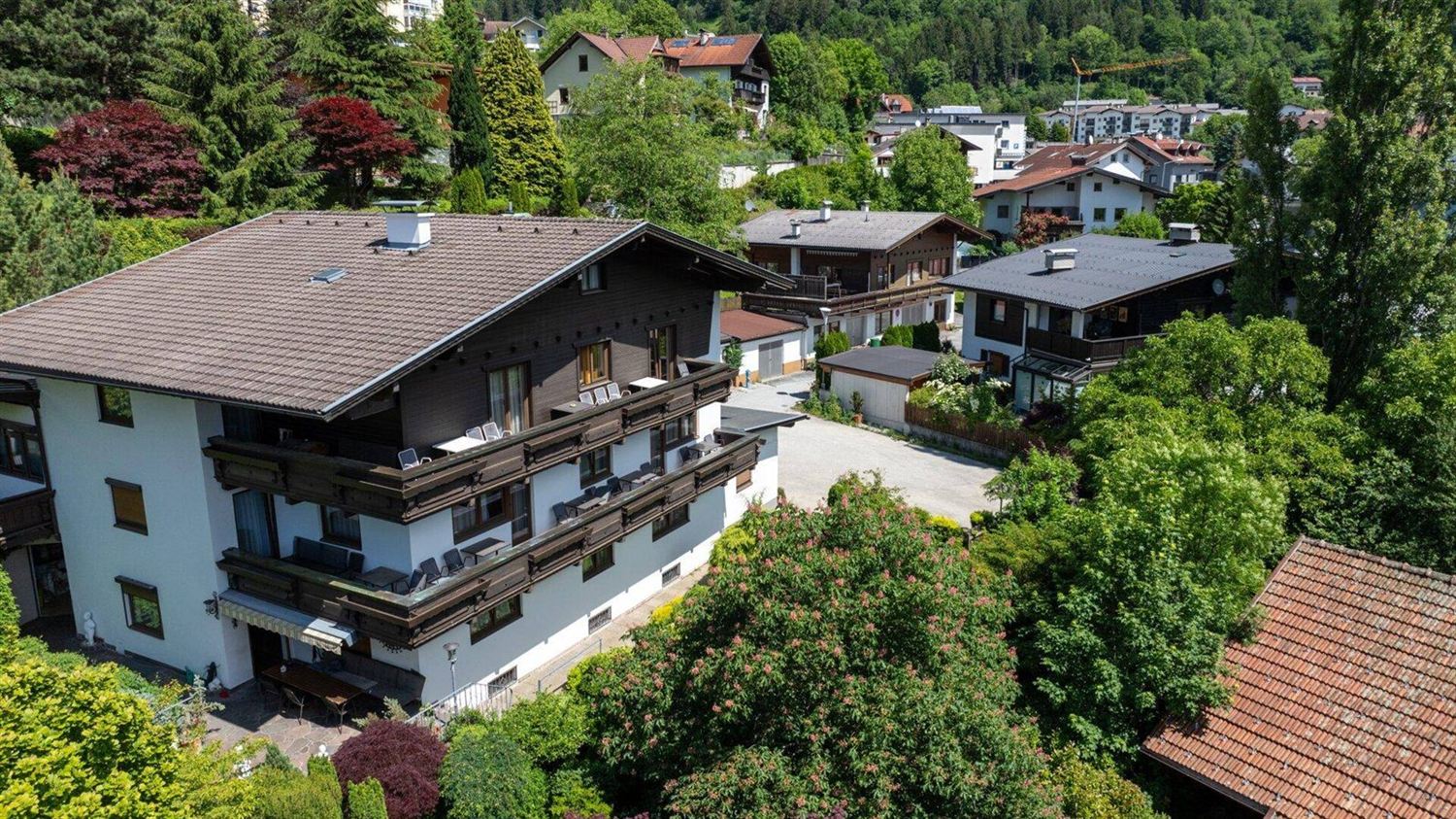 Pension Hilde in Jenbach als Premium-Ertragsobjekt mit Garten und Balkonen
